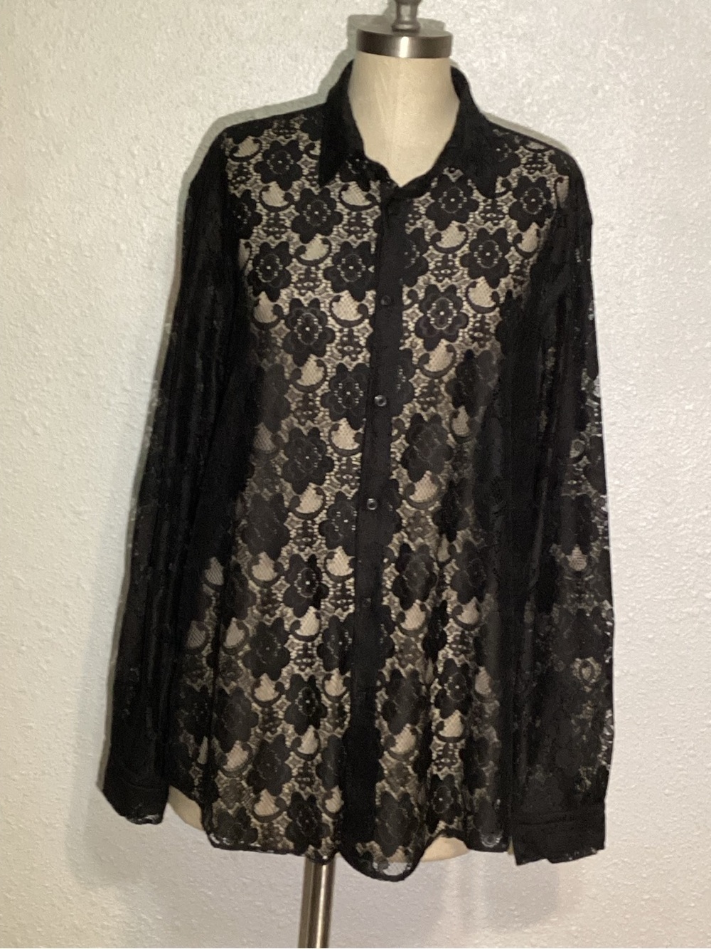 Zara Black relax fit Lace Button-Up blouse size XL